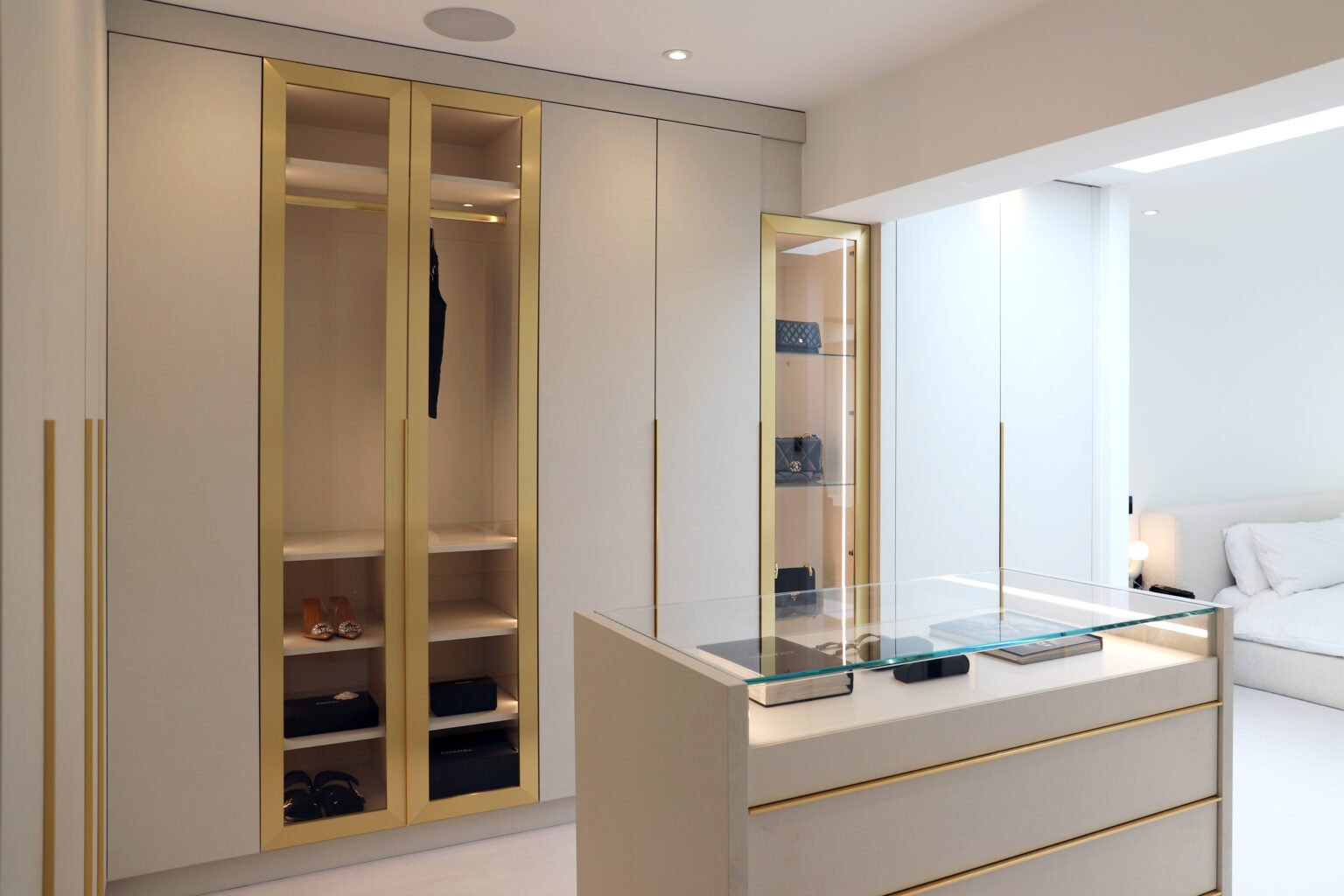 Custom Closet Organizers | Closet Systems & Organization | EasyClosets